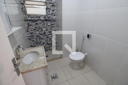 Banheiro de apartamento para alugar com 3 quartos, 70m² em Todos Os Santos, Rio de Janeiro