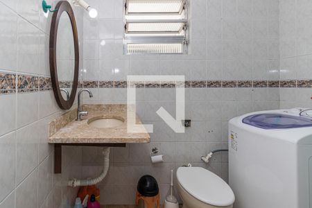 Banheiro de kitnet/studio à venda com 1 quarto, 28m² em Centro Histórico, Porto Alegre