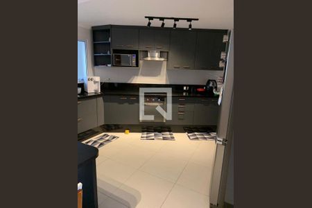 Casa à venda com 234m², 3 quartos e 1 vaga