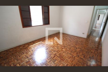 Casa à venda com 3 quartos, 157m² em Vila Aurora (Zona Norte), São Paulo