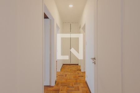 Apartamento à venda com 156m², 3 quartos e 1 vagaCorredor