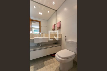 Apartamento à venda com 67m², 2 quartos e 2 vagasBanheiro