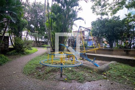 Apartamento à venda com 70m², 3 quartos e 1 vaga Apartamento à venda com 70m², 3 quartos e 1 vagaÁrea comum - Playground