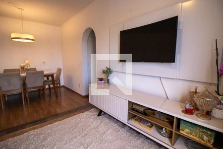 Apartamento à venda com 70m², 3 quartos e 1 vaga Apartamento à venda com 70m², 3 quartos e 1 vagaSala