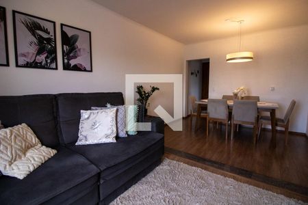 Apartamento à venda com 70m², 3 quartos e 1 vaga Apartamento à venda com 70m², 3 quartos e 1 vagaSala