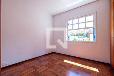 Casa para alugar com 200m², 3 quartos e 2 vagasQuarto 3