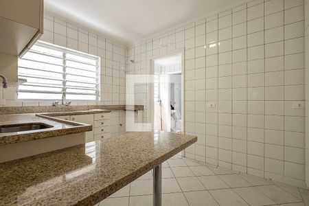 Casa para alugar com 200m², 3 quartos e 2 vagasCozinha