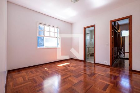 Suíte de casa para alugar com 3 quartos, 200m² em Pinheiros, São Paulo