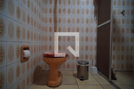 Casa à venda com 251m², 2 quartos e 4 vagasBanheiro