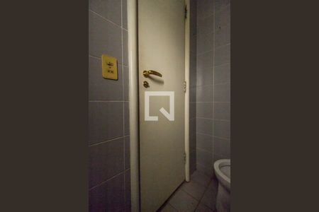 Apartamento à venda com 284m², 4 quartos e 4 vagasBanheiro de serviço