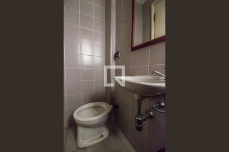 Apartamento à venda com 284m², 4 quartos e 4 vagasBanheiro de serviço