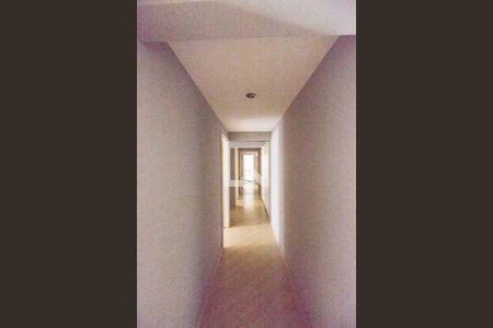 Apartamento à venda com 284m², 4 quartos e 4 vagasCorredor