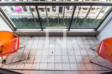 Apartamento à venda com 284m², 4 quartos e 4 vagasVaranda