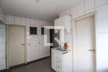 Apartamento à venda com 284m², 4 quartos e 4 vagasÁrea de Serviço