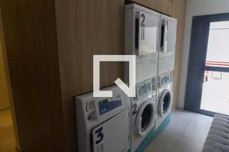 Apartamento para alugar com 37m², 2 quartos e sem vaga Apartamento para alugar com 37m², 2 quartos e sem vagaLavanderia