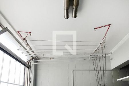 Apartamento à venda com 67m², 3 quartos e 1 vagaÁrea de Serviço