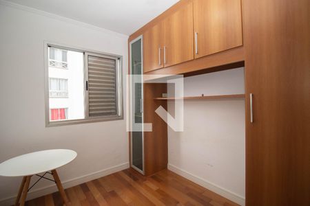 Quarto 1 de apartamento para alugar com 2 quartos, 50m² em Vila Cruz das Almas, São Paulo