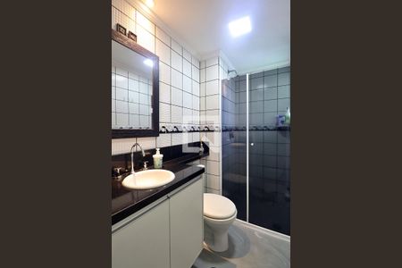 Apartamento à venda com 72m², 3 quartos e 1 vagaBanheiro do Quarto 1 - Suíte