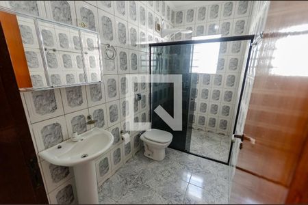 Casa para alugar com 134m², 3 quartos e 2 vagasBanheiro 1