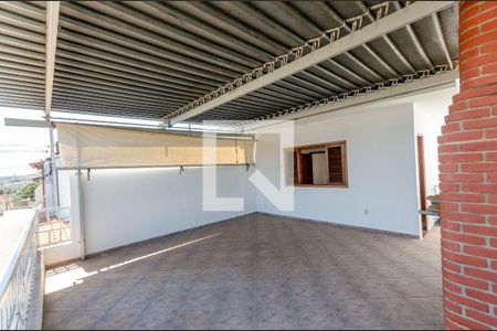 Casa para alugar com 134m², 3 quartos e 2 vagasSobrado