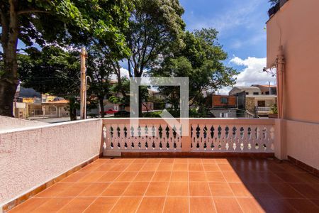 Casa à venda com 159m², 3 quartos e 2 vagasVaranda