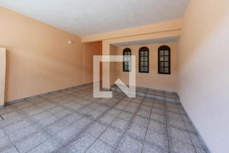 Casa à venda com 159m², 3 quartos e 2 vagasÁrea externa