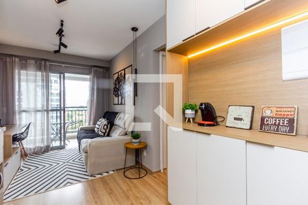 Sala/Cozinha de kitnet/studio para alugar com 1 quarto, 31m² em Indianópolis, São Paulo