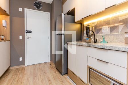 Sala/Cozinha de kitnet/studio para alugar com 1 quarto, 31m² em Indianópolis, São Paulo