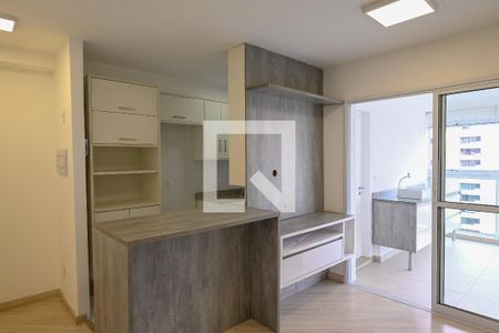 Sala de apartamento para alugar com 2 quartos, 70m² em Bosque da Saúde, São Paulo