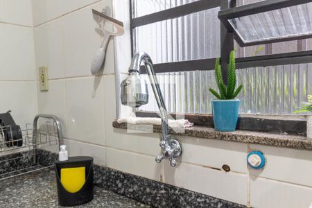 Casa à venda com 356m², 5 quartos e 4 vagasCozinha - Torneira