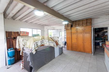 Casa à venda com 356m², 5 quartos e 4 vagasSalão de Festas