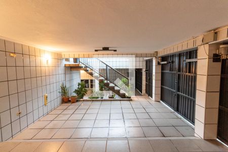 Casa à venda com 356m², 5 quartos e 4 vagasGaragem