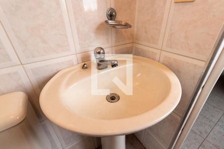 Casa à venda com 356m², 5 quartos e 4 vagasLavabo