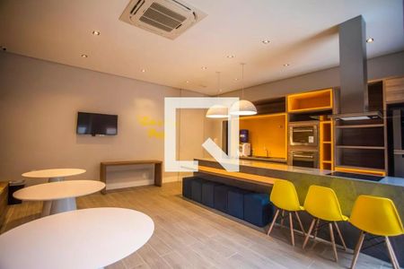 Studio para alugar com 28m², 1 quarto e sem vaga Studio para alugar com 28m², 1 quarto e sem vagaSalão de Festas