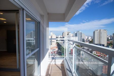 Studio para alugar com 28m², 1 quarto e sem vaga Studio para alugar com 28m², 1 quarto e sem vagaVaranda