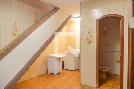 Casa à venda com 407m², 4 quartos e 4 vagas Casa à venda com 407m², 4 quartos e 4 vagasÁrea de Serviço