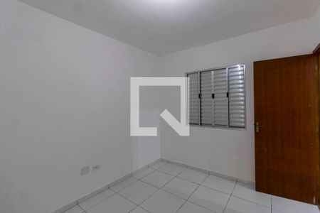 Quarto  de casa para alugar com 1 quarto, 60m² em Vila Nhocune, São Paulo