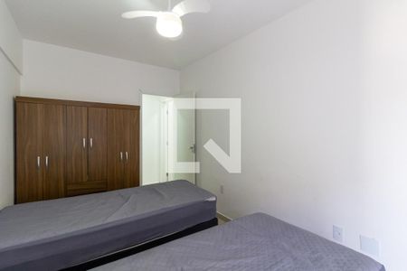 Apartamento para alugar com 80m², 2 quartos e 2 vagas Apartamento para alugar com 80m², 2 quartos e 2 vagasQuarto