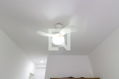 Apartamento para alugar com 80m², 2 quartos e 2 vagas Apartamento para alugar com 80m², 2 quartos e 2 vagasDetalhe da suíte