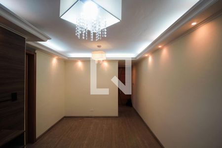 Sala de apartamento para alugar com 3 quartos, 68m² em Jardim Celeste, São Paulo