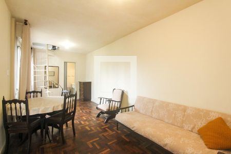 Sala de apartamento para alugar com 1 quarto, 64m² em Vila Ipiranga, Porto Alegre