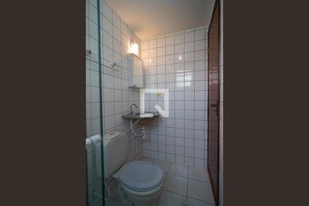 Banheiro da Suíte de apartamento para alugar com 3 quartos, 70m² em Vila Augusta, Sorocaba