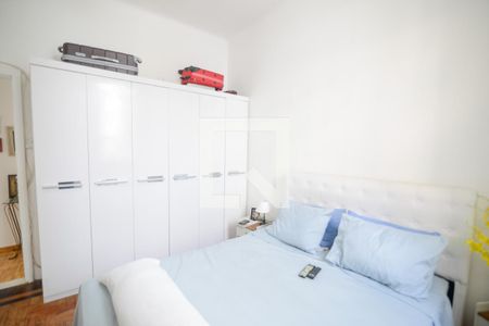 Casa à venda com 260m², 5 quartos e 2 vagasQuarto 4