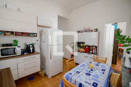 Casa à venda com 260m², 5 quartos e 2 vagasCopa