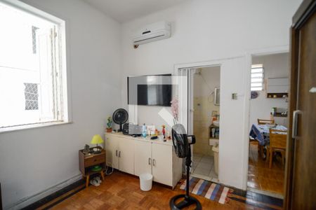 Casa à venda com 260m², 5 quartos e 2 vagasSuíte