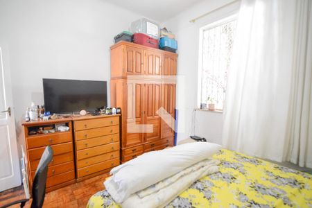 Casa à venda com 260m², 5 quartos e 2 vagasQuarto 2