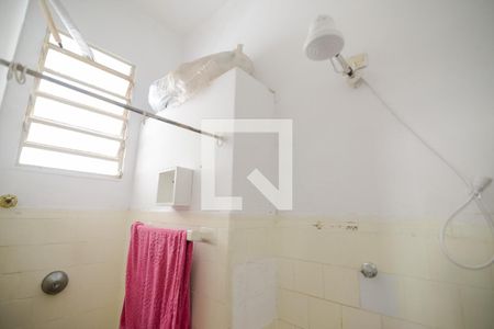 Casa à venda com 260m², 5 quartos e 2 vagasBanheiro da Suíte