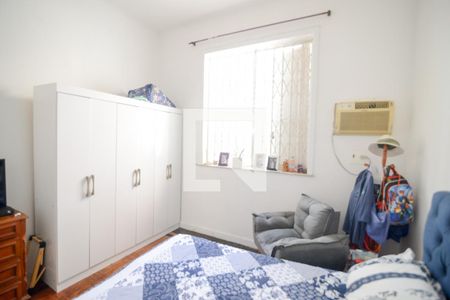 Casa à venda com 260m², 5 quartos e 2 vagasQuarto 5