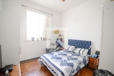 Casa à venda com 260m², 5 quartos e 2 vagasQuarto 5