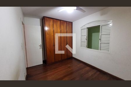 Casa à venda com 360m², 3 quartos e 3 vagasQuarto 3
